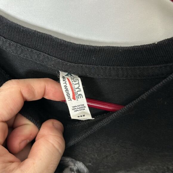 Men’s Walking Dead shirt M - Picture 3 of 3